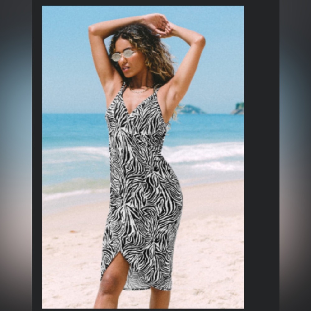 Cupshe, Carli V-neck Thin Straps Backless Zebra Cover-up